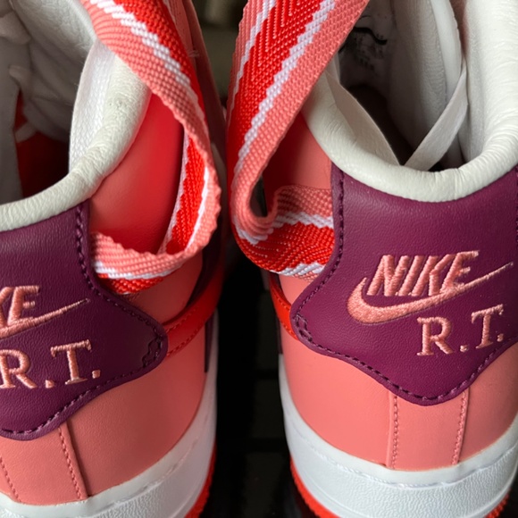 Nike Riccardo Tisci x NikeLab Air Force 1 High 'Victorious Minotaurs' - Picture 4 of 5